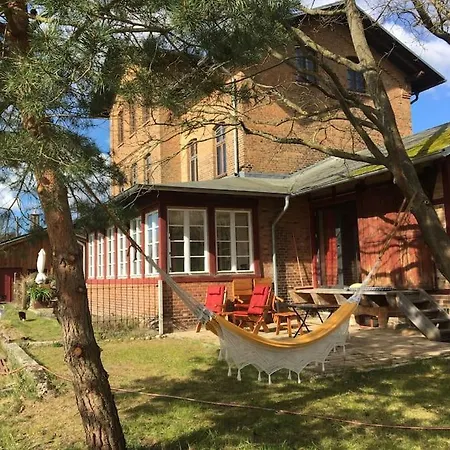 Romantisches Am Waldesrand Mit Gartensauna Schwarz (Mecklenburgische Seenplatte)