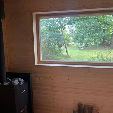 Romantisches Am Waldesrand Mit Gartensauna Appartement *