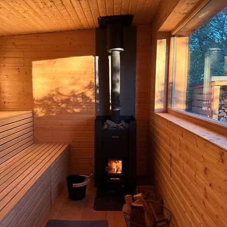 Romantisches Am Waldesrand Mit Gartensauna Appartement *