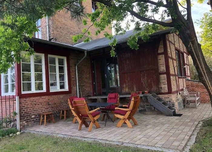 아파트 Romantisches Am Waldesrand Mit Gartensauna