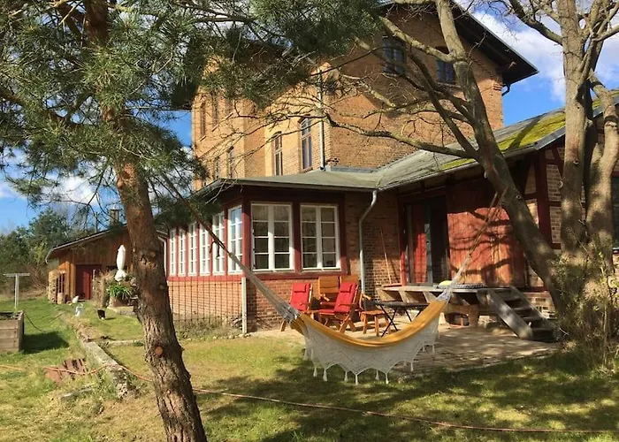 Romantisches Am Waldesrand Mit Gartensauna Schwarz (Mecklenburgische Seenplatte)