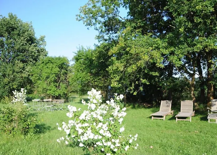 아파트 Romantisches Am Waldesrand Mit Gartensauna