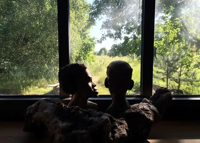 아파트 Romantisches Am Waldesrand Mit Gartensauna Schwarz (Mecklenburgische Seenplatte)