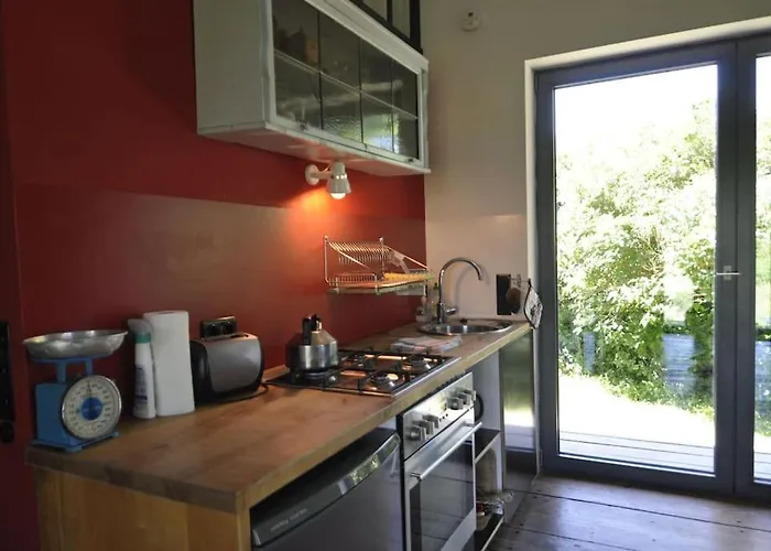 Romantisches Am Waldesrand Mit Gartensauna *